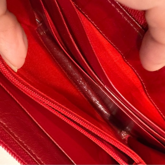 TUSK NEW YORK Women’s Wallet Double Zip Madison Red Pebbled Leather - Picture 14 of 15